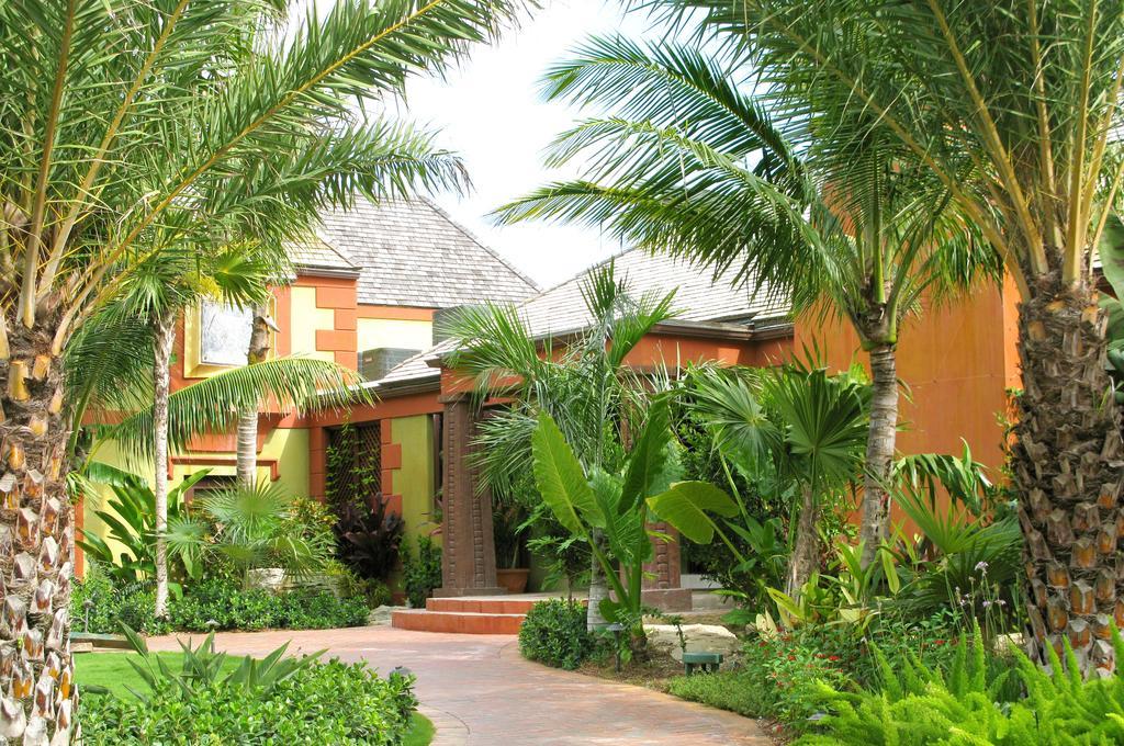 Marley Resort & Spa Nassau Exterior photo