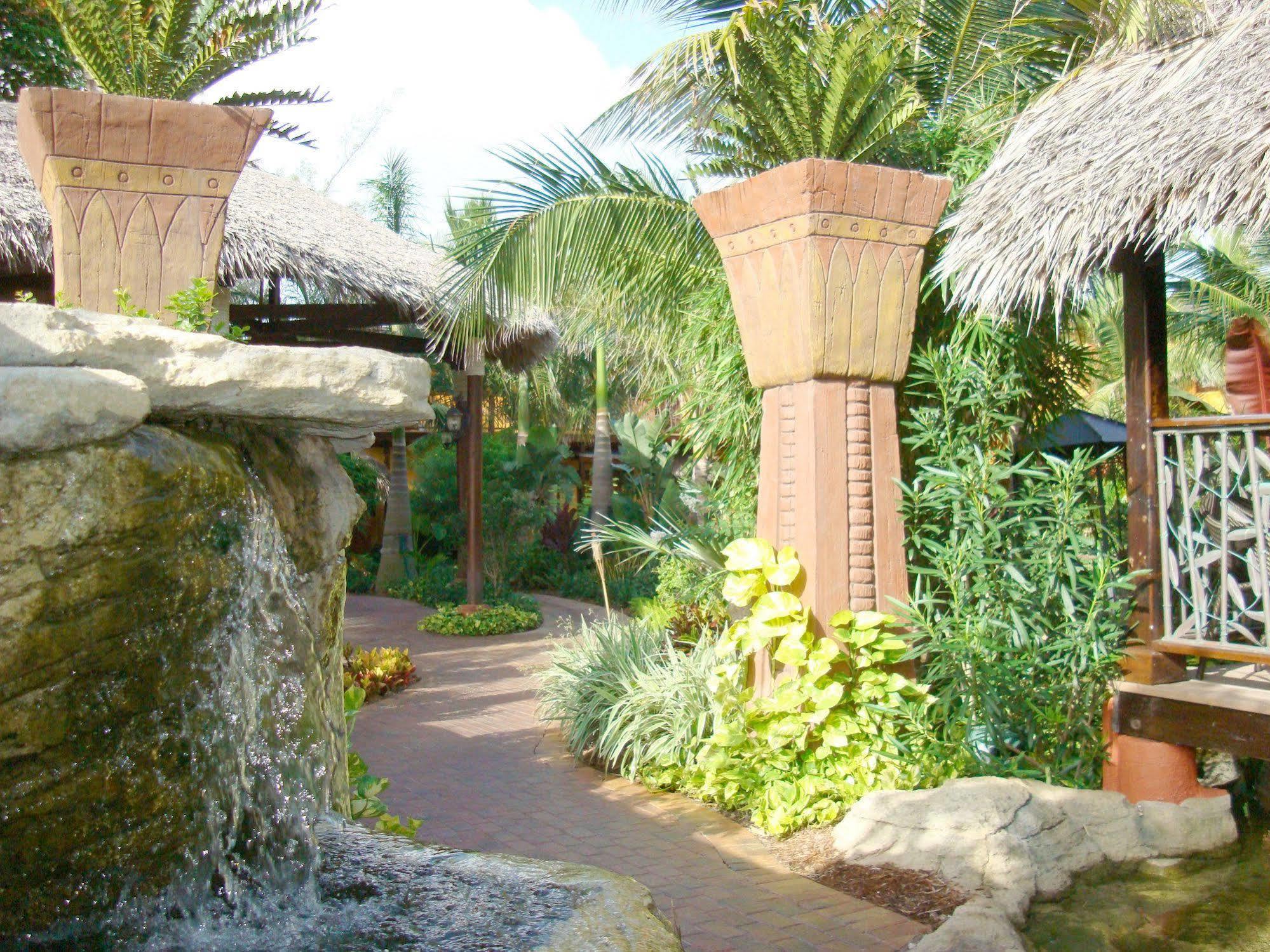 Marley Resort & Spa Nassau Exterior photo